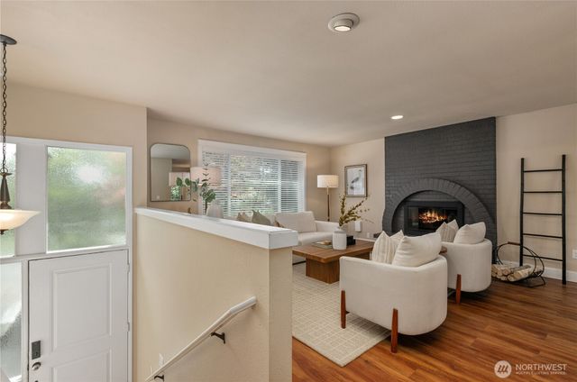 22232 4th Place W, Bothell, WA 98021
