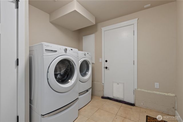 22232 4th Place W, Bothell, WA 98021