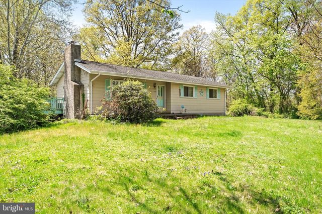 239 BAKERS BASIN RD, Trenton, NJ 08648
