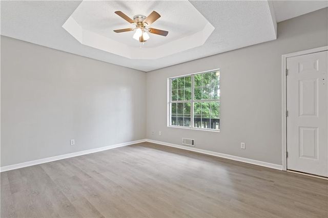 216 Highland Drive, Mcdonough, GA 30253