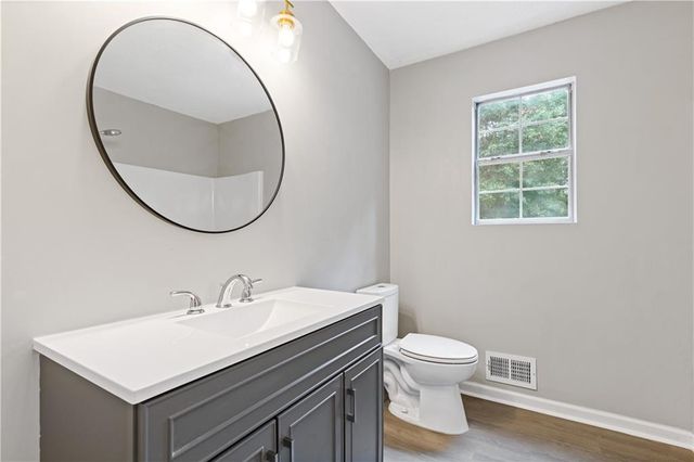 216 Highland Drive, Mcdonough, GA 30253