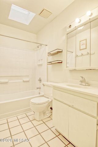 1948 W Amy Drive, Tucson, AZ 85705