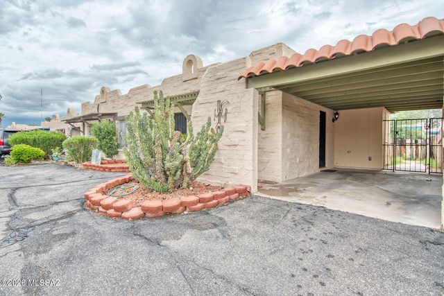 1948 W Amy Drive, Tucson, AZ 85705