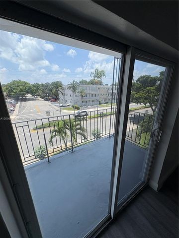 13285 NE 6th Avenue N301, North Miami, FL 33161
