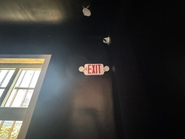 64 Dewey St, Worcester, MA 01610