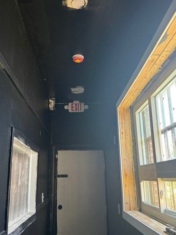 64 Dewey St, Worcester, MA 01610