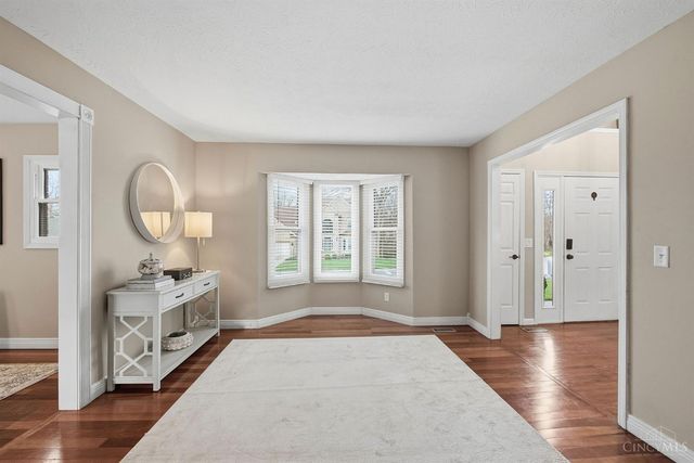 5445 Pine Vista Court, West Chester, OH 45069