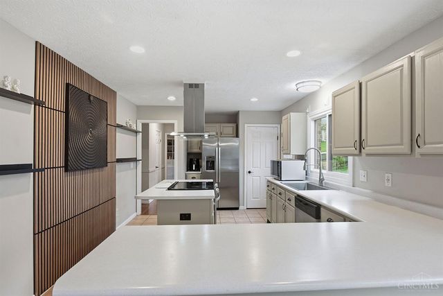 5445 Pine Vista Court, West Chester, OH 45069