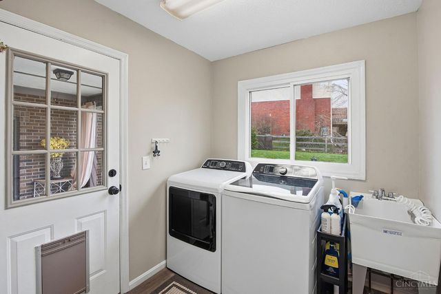 5445 Pine Vista Court, West Chester, OH 45069