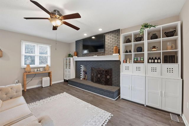 5445 Pine Vista Court, West Chester, OH 45069