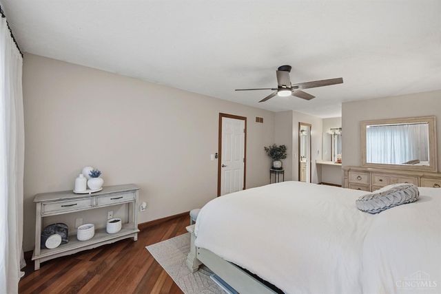 5445 Pine Vista Court, West Chester, OH 45069