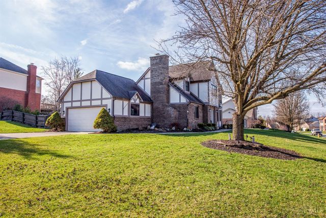 5445 Pine Vista Court, West Chester, OH 45069