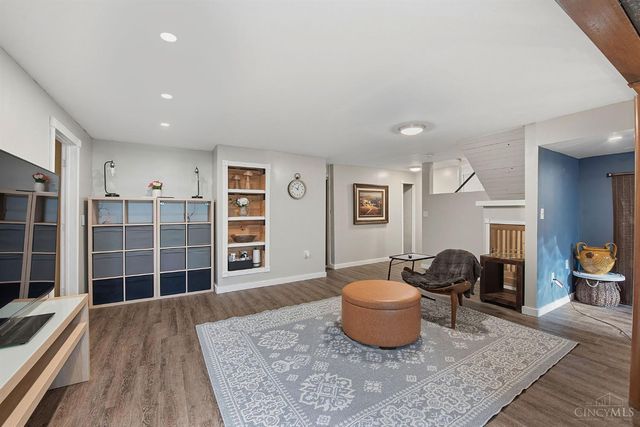 5445 Pine Vista Court, West Chester, OH 45069