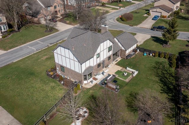 5445 Pine Vista Court, West Chester, OH 45069