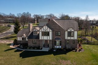 5445 Pine Vista Court, West Chester, OH 45069