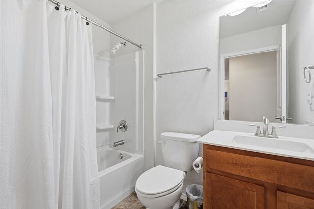 8035 Cool River Drive, Frisco, TX 75036