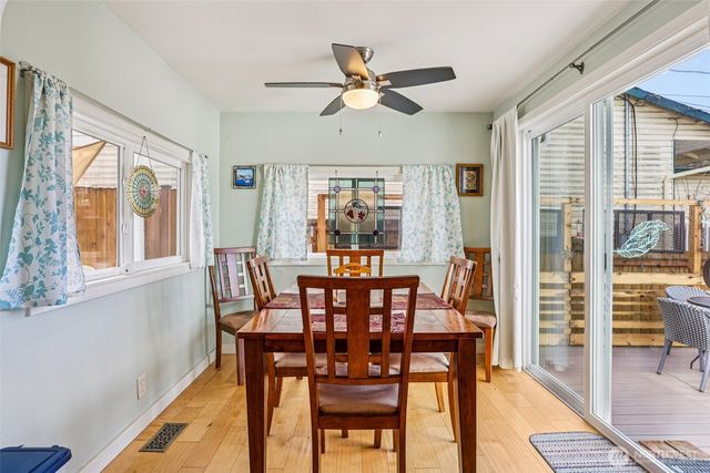 4913 W Sunnyside Boulevard, Marysville, WA 98270