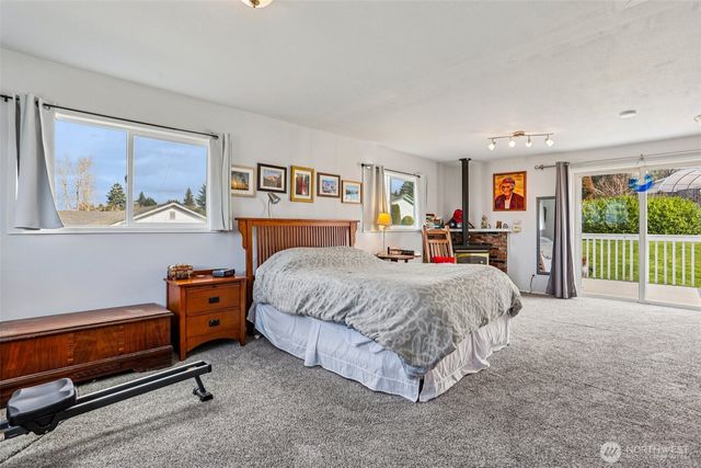 4913 W Sunnyside Boulevard, Marysville, WA 98270