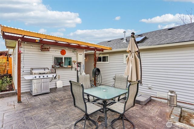 4913 W Sunnyside Boulevard, Marysville, WA 98270