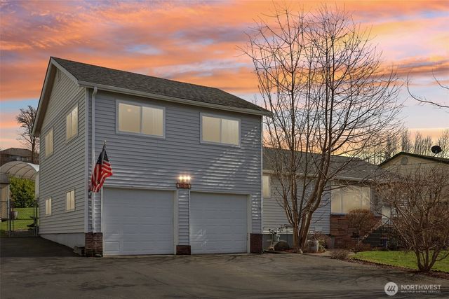 4913 W Sunnyside Boulevard, Marysville, WA 98270