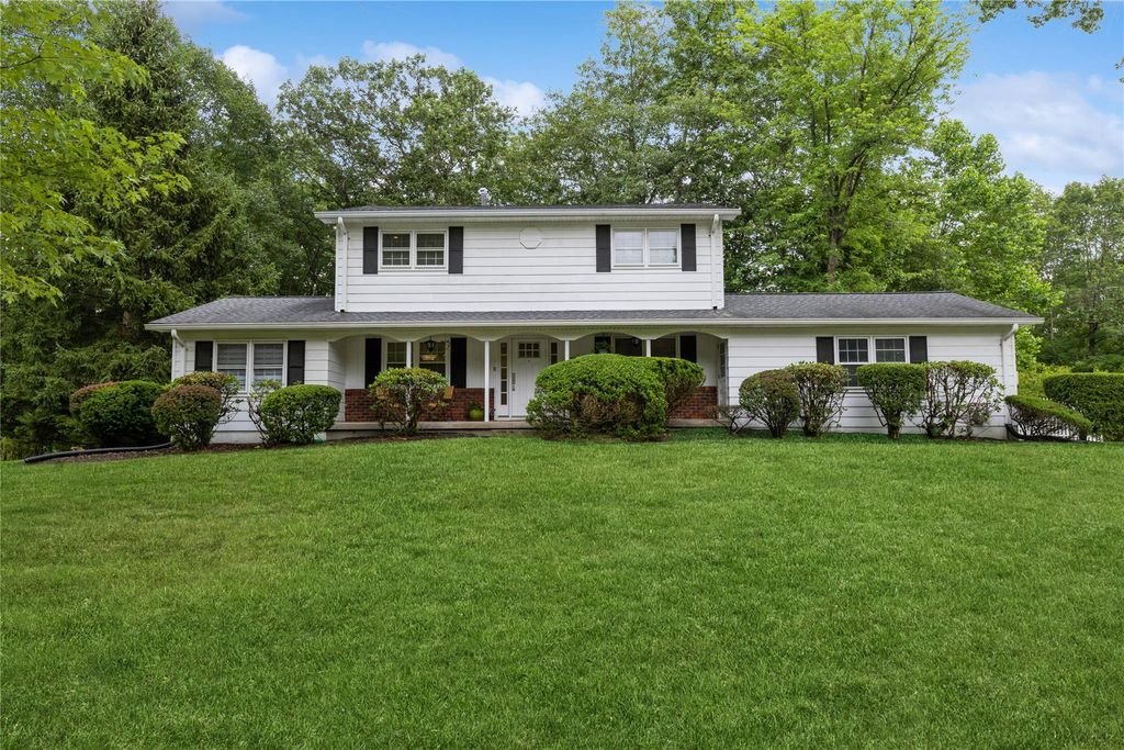 43 Woodglen Drive, New City, NY 10956