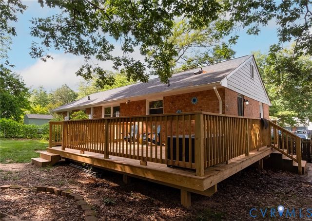 10341 Vineland Rd, North Chesterfield, VA 23235