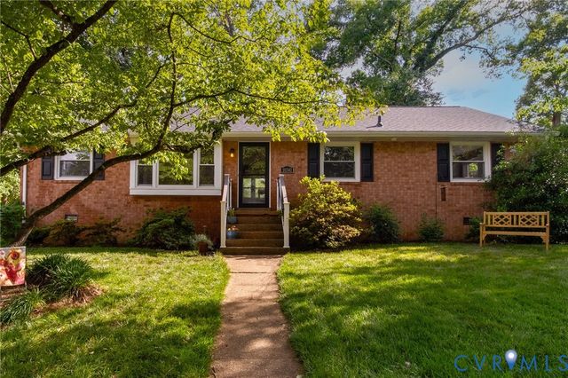 10341 Vineland Rd, North Chesterfield, VA 23235