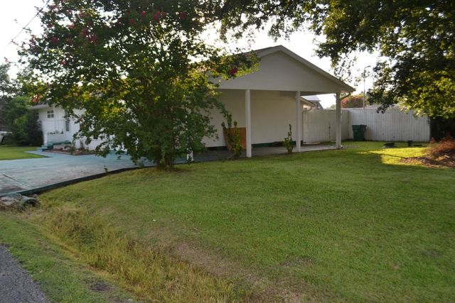 206 West 158th Place, Galliano, LA 70354