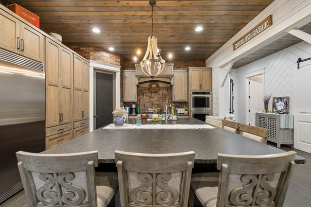 3010 Spencer Mill Rd, Bon Aqua, TN 37025
