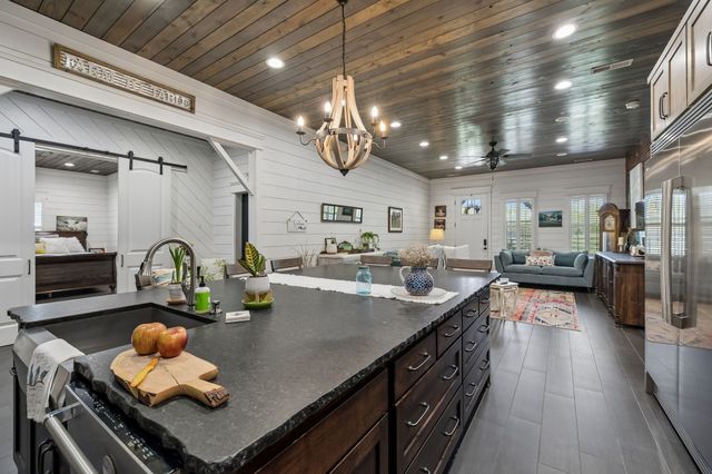 3010 Spencer Mill Rd, Bon Aqua, TN 37025