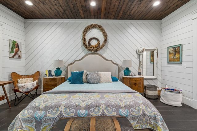 3010 Spencer Mill Rd, Bon Aqua, TN 37025