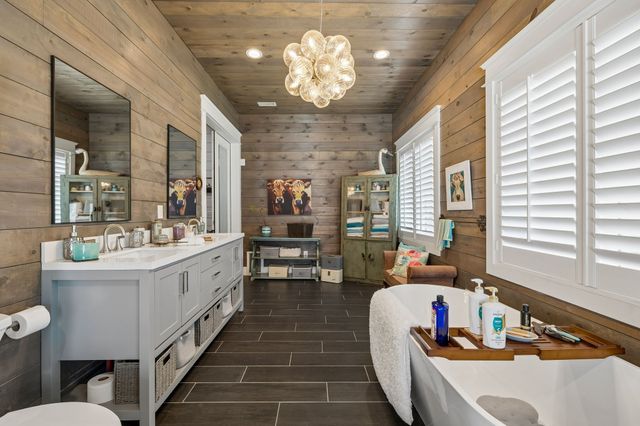 3010 Spencer Mill Rd, Bon Aqua, TN 37025