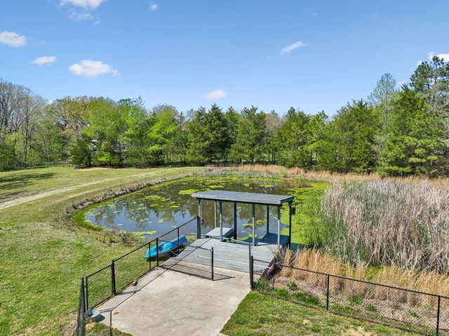 3010 Spencer Mill Rd, Bon Aqua, TN 37025