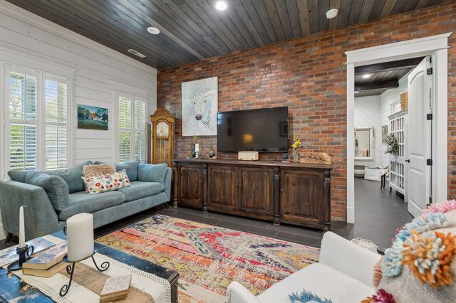 3010 Spencer Mill Rd, Bon Aqua, TN 37025