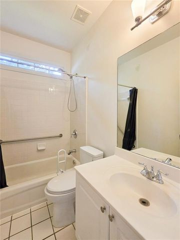 3935 Canterbury Walk Drive, Duluth, GA 30097