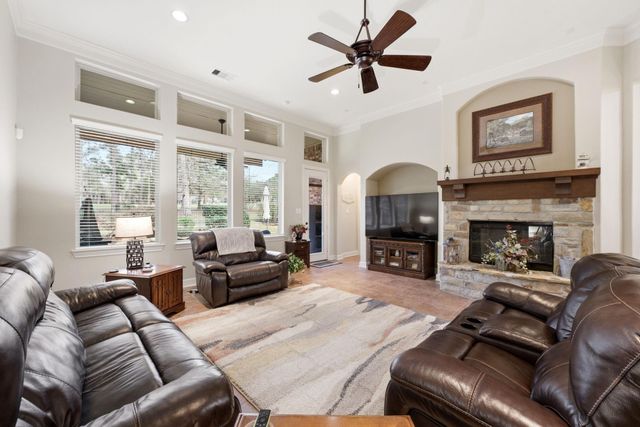 1638 Beau Rivage, Conroe, TX 77304