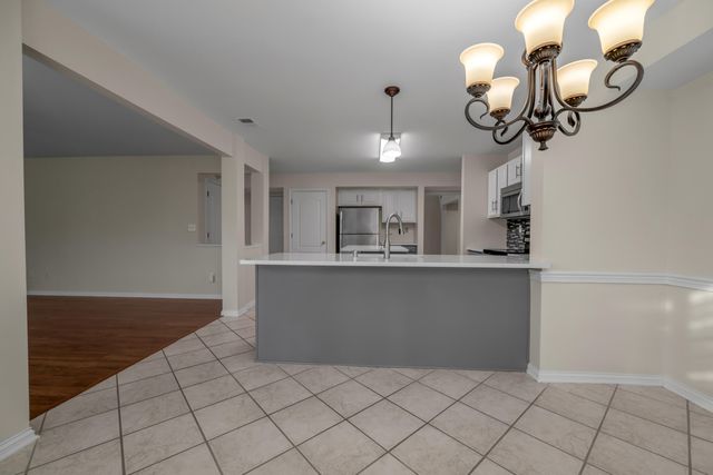 2204 Burns Court, Lexington, KY 40513