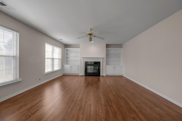 2204 Burns Court, Lexington, KY 40513