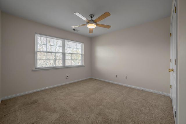 2204 Burns Court, Lexington, KY 40513