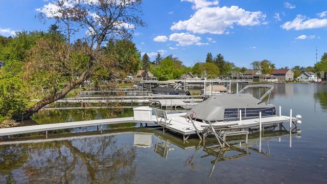 354 Indian Point ROAD, Twin Lakes, WI 53181