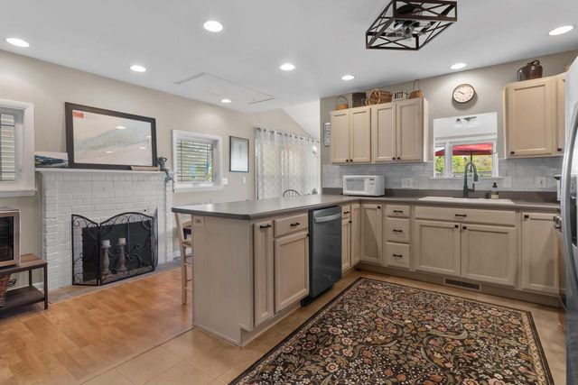 354 Indian Point ROAD, Twin Lakes, WI 53181