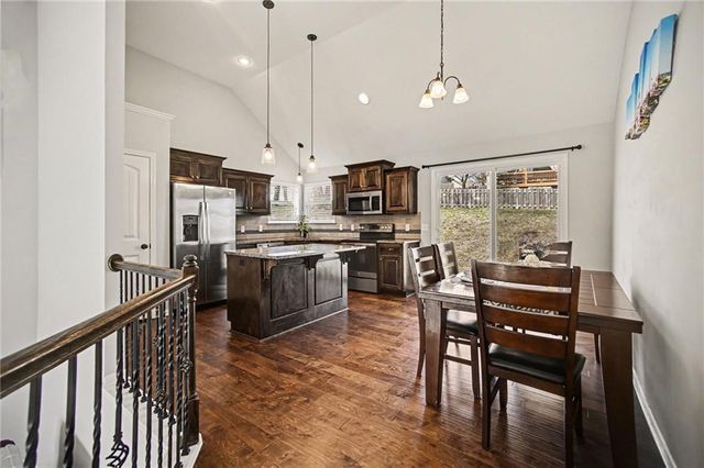 11224 Cernech Road, Kansas City, KS 66109