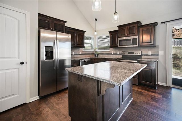 11224 Cernech Road, Kansas City, KS 66109