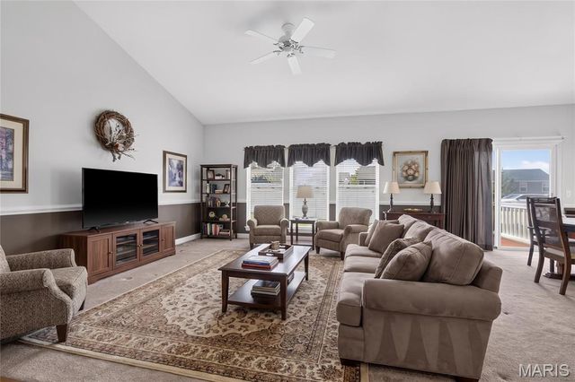 115 Long And Winding Road, St Peters, MO 63376