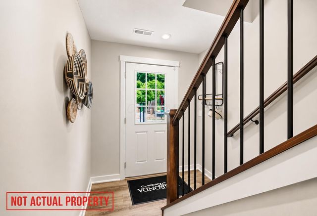 2667 Meigs Drive, SPT005B, Columbus, OH 43207