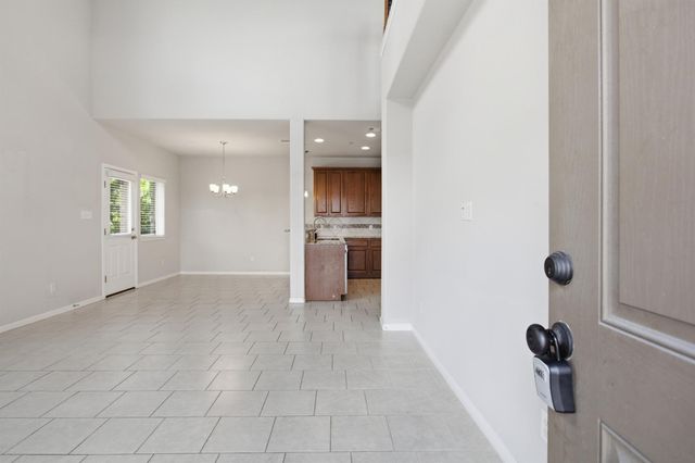 2304 S Lakeline BLVD 384, Cedar Park, TX 78613