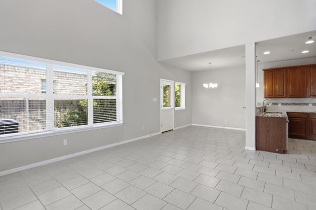 2304 S Lakeline BLVD 384, Cedar Park, TX 78613