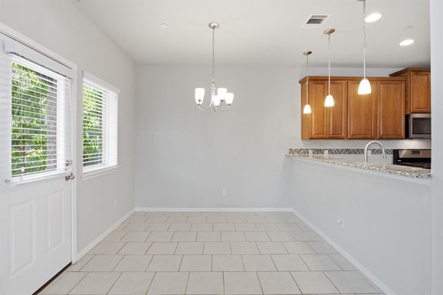 2304 S Lakeline BLVD 384, Cedar Park, TX 78613