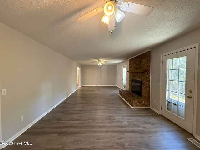 211 Tartan Trail, Southern Pines, NC 28387