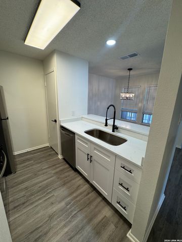 14343 Judson Rd Apt 1002, San Antonio, TX 78233